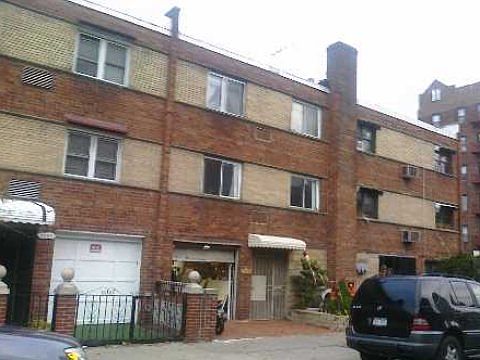 1st image of 3504 93rd St