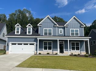 674 River Oaks Ln, Evans, GA 30809