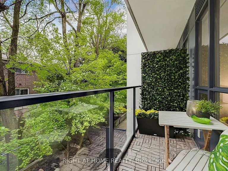 399 Spring Garden Ave #228 — Photo 17
