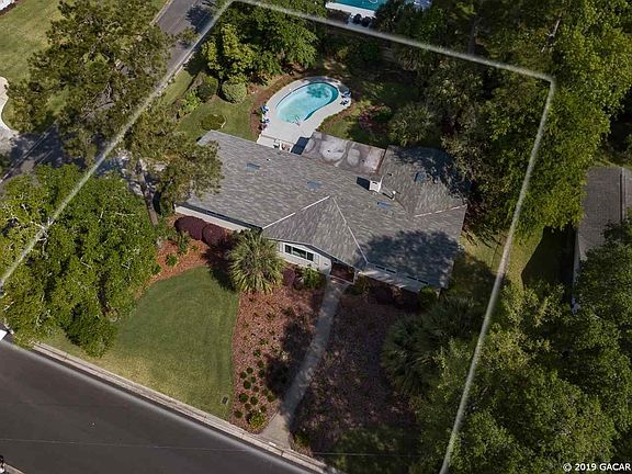 3rd image of 4510 NW 14th Pl