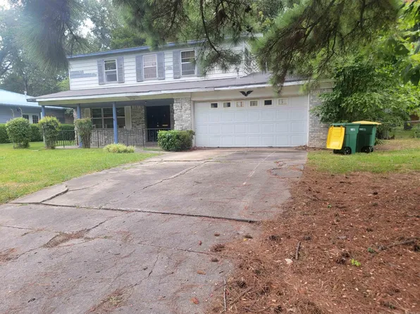 5712 Carlyle Dr, Little Rock, AR 72209