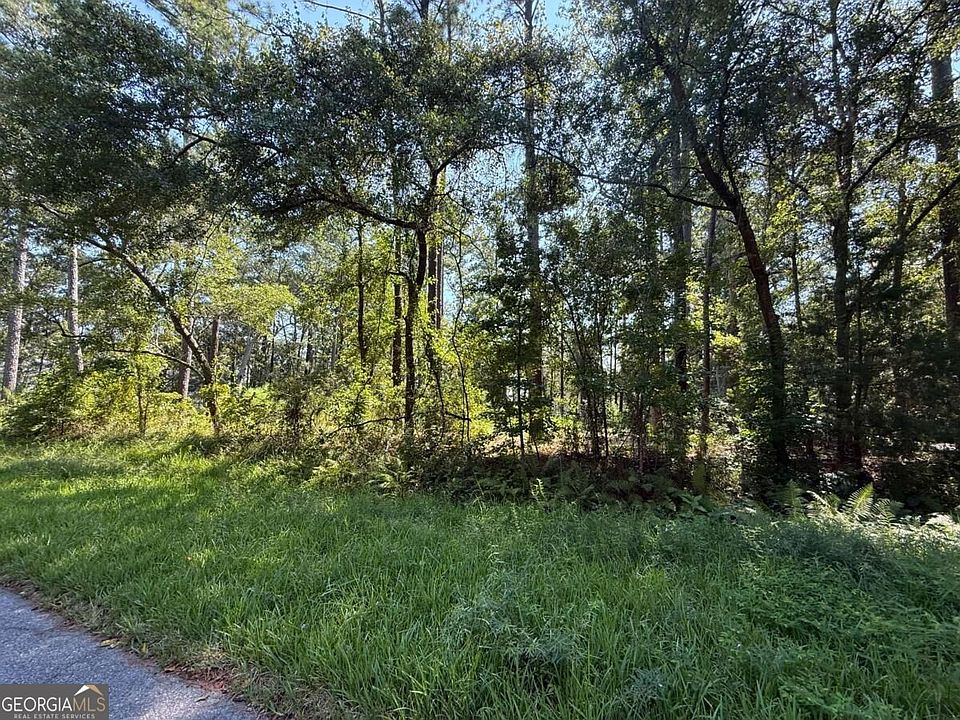 1st image of 129 Sutherland Dr