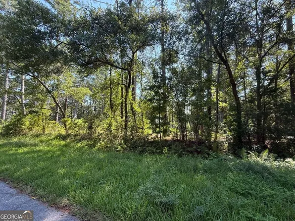 129 Sutherland Dr, Brunswick, GA 31525