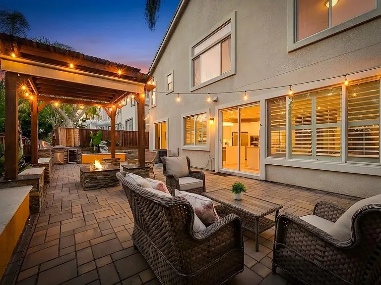 6569 Alyssa Dr — Photo 42