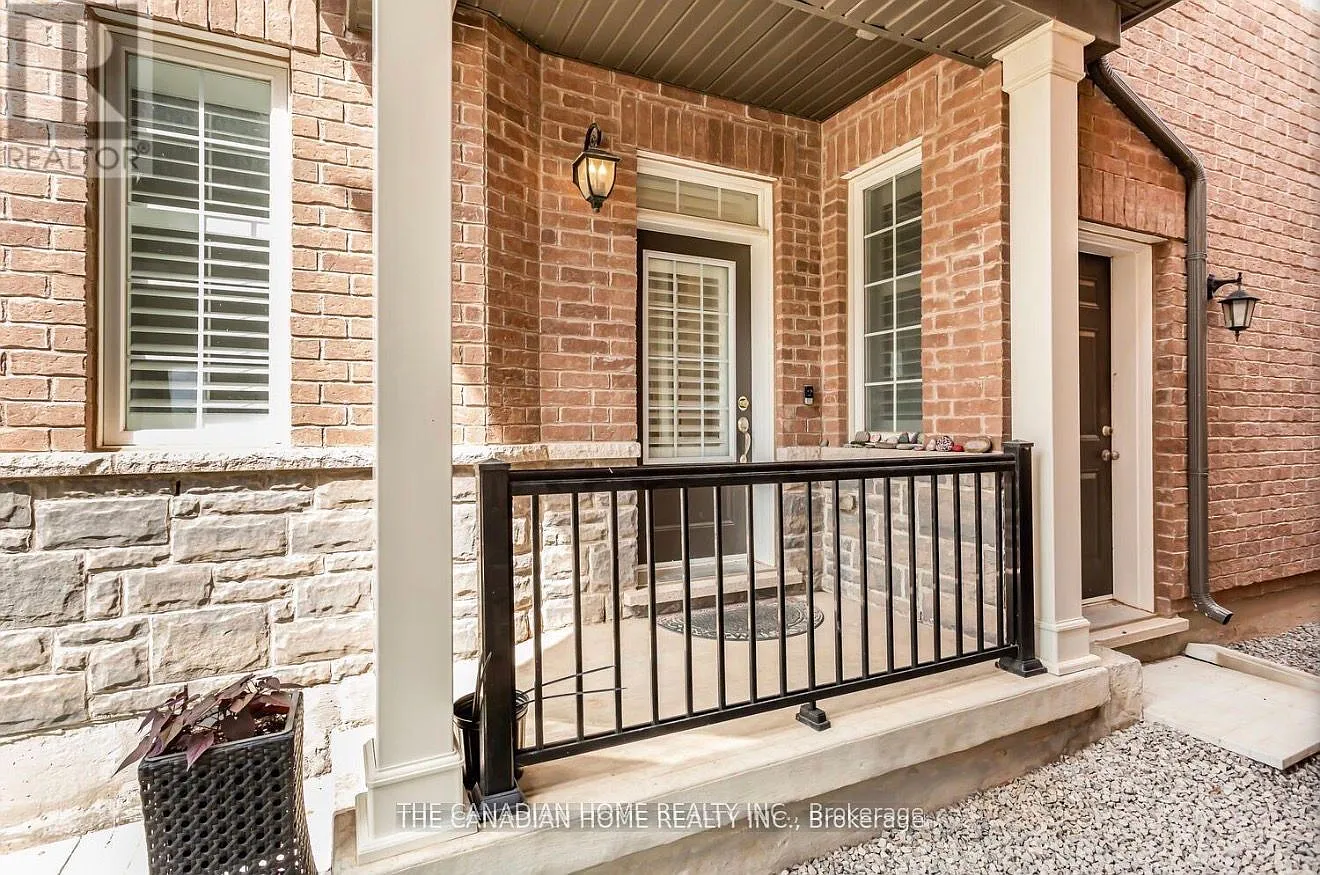 3 bed, $2,000 — Photo 3