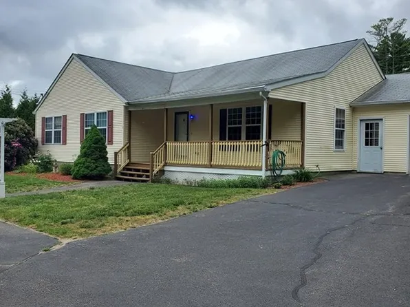 326 N Washington St, Belchertown, MA 01007