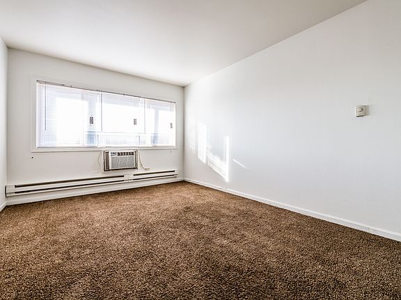 4th image of 2115 S 4th Ave #Wait2b