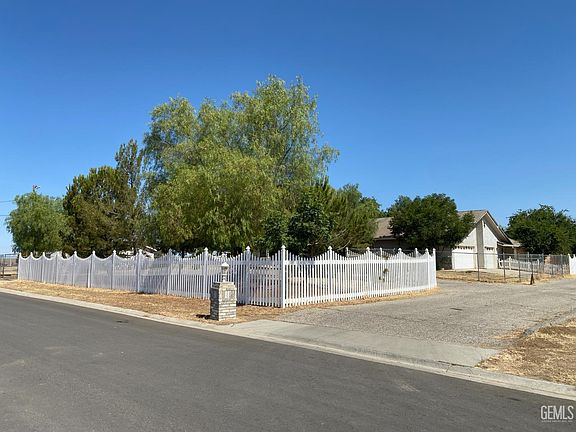 2nd image of 10800 Pitts Ave