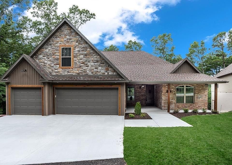 1st image of 44 Kendal Dr
