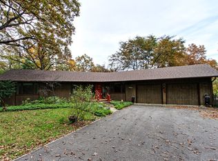 4210 Wilson Rd, Woodstock, IL 60098