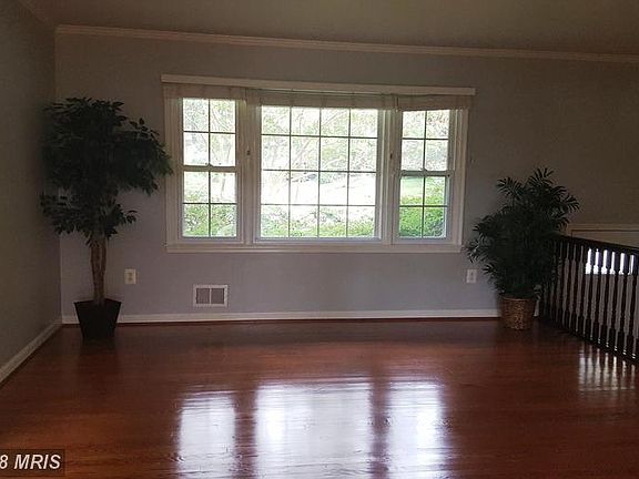 4th image of 2406 Gunwale Pl