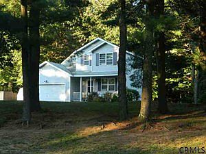 1st image of 24 Grey Fox Dr