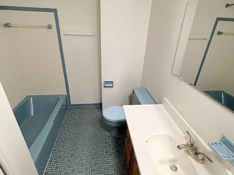 8410 Buckhannon Dr — Photo 20