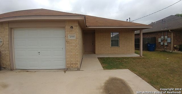1st image of 1069 Misty Acres Dr