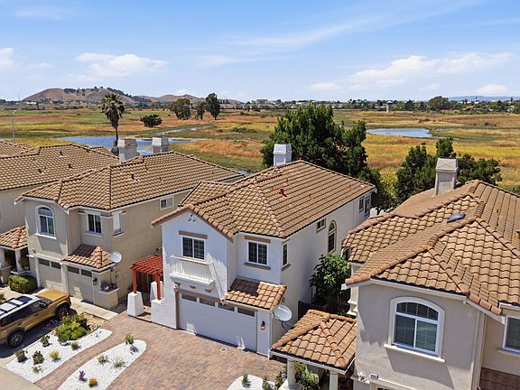 2nd image of 8511 Mahogany Pl