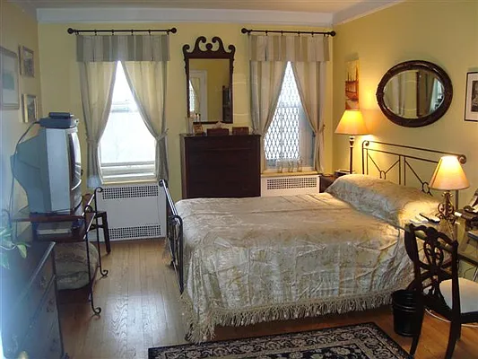 Sold by Benjamin Realty Since 1980 | media 21