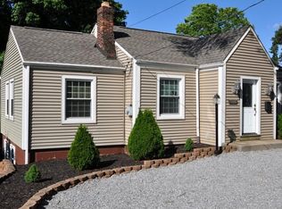 2106 Superior St, Bethel Park, PA 15102