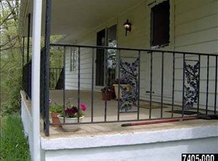 14790 Bonnair Rd, Glen Rock, PA 17327