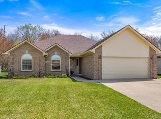 57946 Emerald Ct, Washington, MI 48094