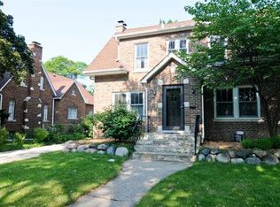 333 N Burton Ave, Waukegan, IL 60085