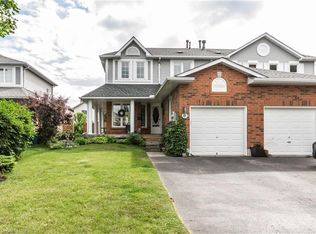 108 Fairgreen Close, Cambridge, ON N1T1T8