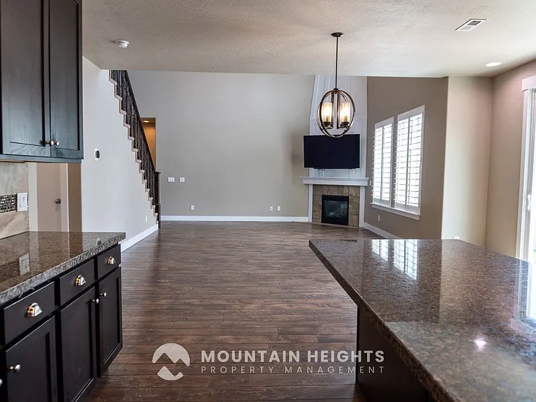 3953 W Sand Lake Dr — Photo 14