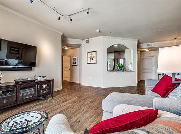5th image of 330 Las Colinas Blvd #1006