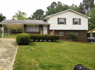 199 Peartree Ln, Riverdale, GA 30274