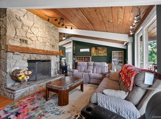424 Laroe Rd, Chester, NY 10918