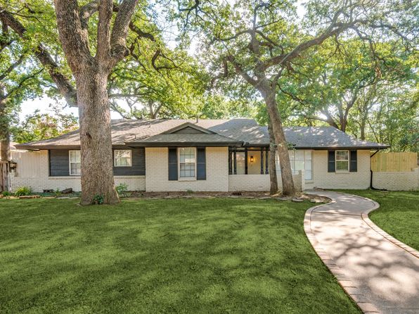 Home for Sale in Arlington TX