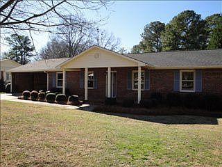 1st image of 113 Anderson Dr