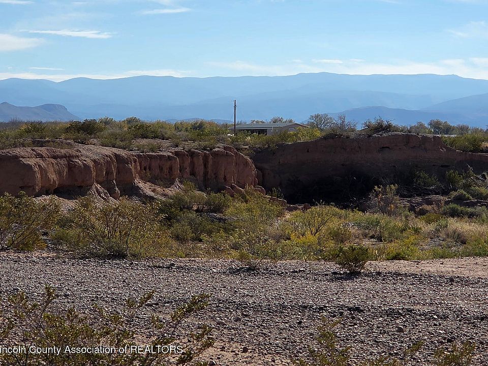 2nd image of Tulie Gate Rd