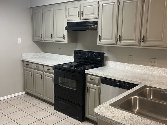 5th image of 2401 Woodmont Trl #2401