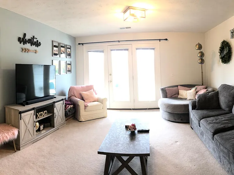 3045 Westminster Dr #207 — Photo 17
