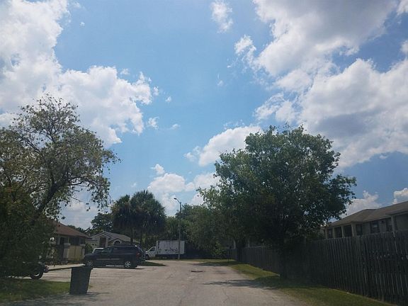 4th image of 167 Dahlia Village Cir #58