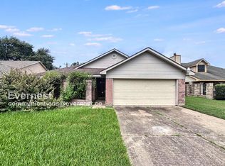 2734 Indian Trail Dr, Missouri City, TX 77489