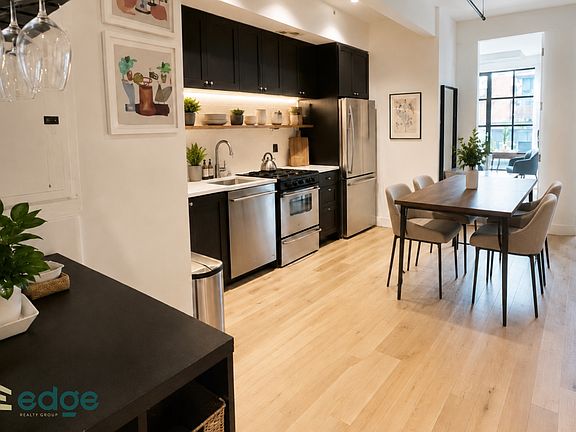 2nd image of 180 N 7th St APT 205