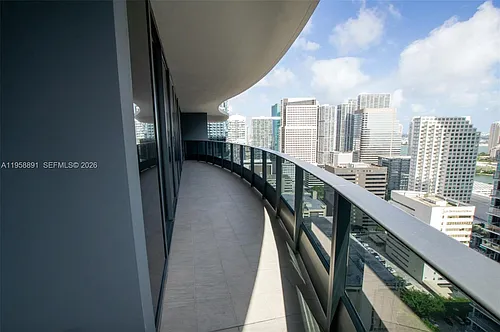1000 Brickell Plz #2809 Photo 1