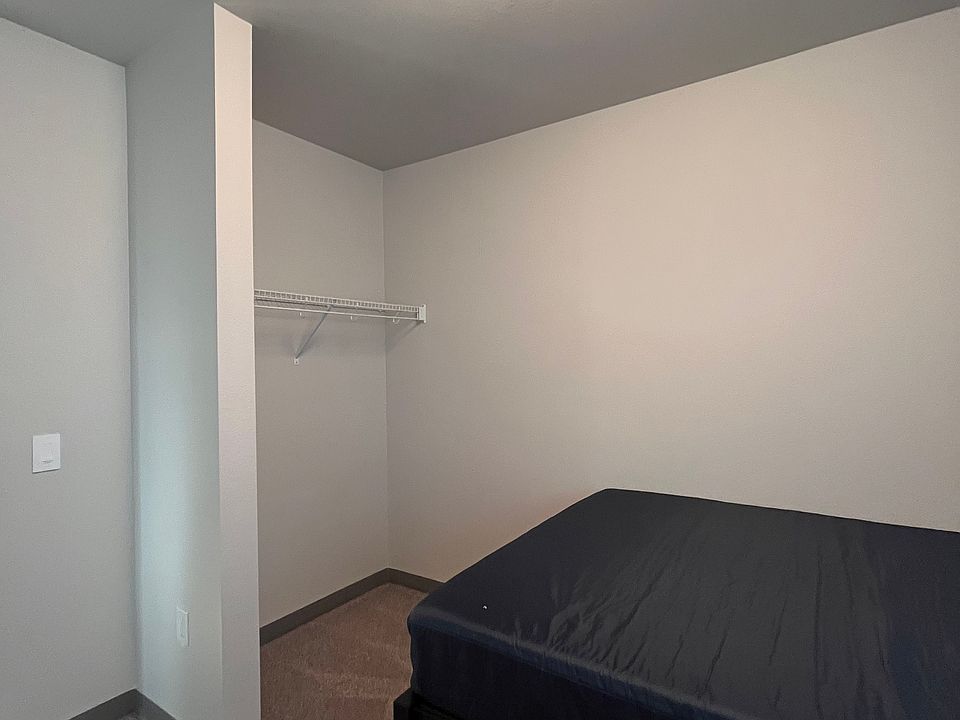 2nd image of 5001 Orchard Park Cir #1