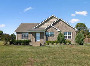 53 Morgan Rd, Lafayette, TN 37083