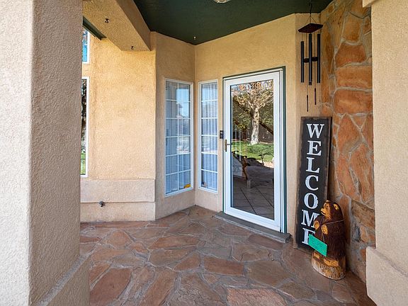 4th image of 6524 Mesa Mariposa Pl NW