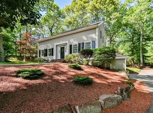 2 Rock Rd, Attleboro, MA 02703