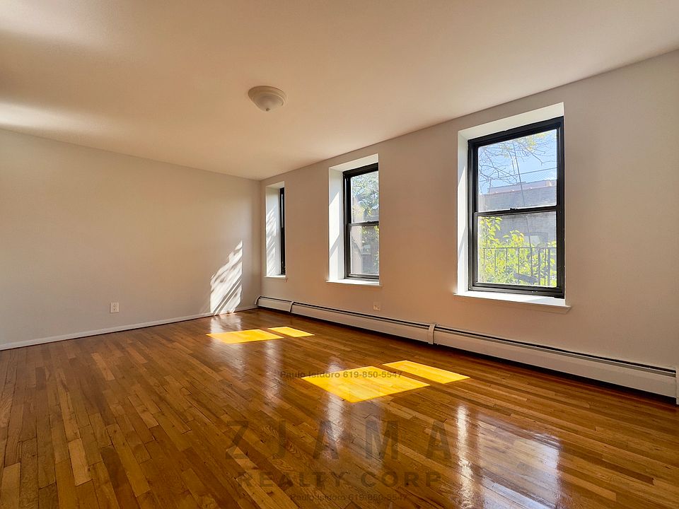 1st image of 152 Parkside Ave #M4