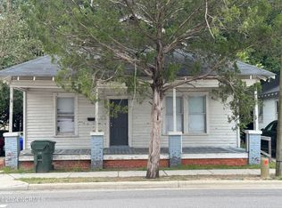 111 E 9th St, Greenville, NC 27858