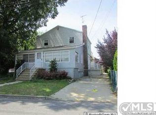 18 Cross Ave, Aberdeen, NJ 07747