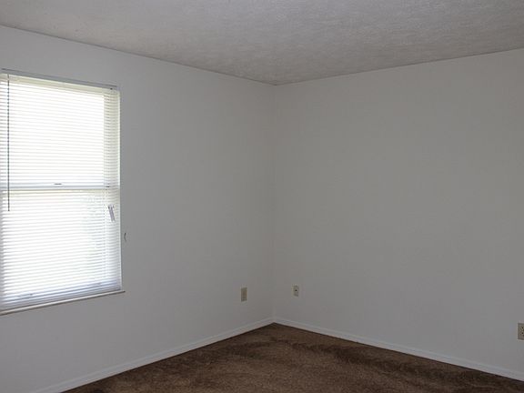 3rd image of 8264 Big Horn Ct