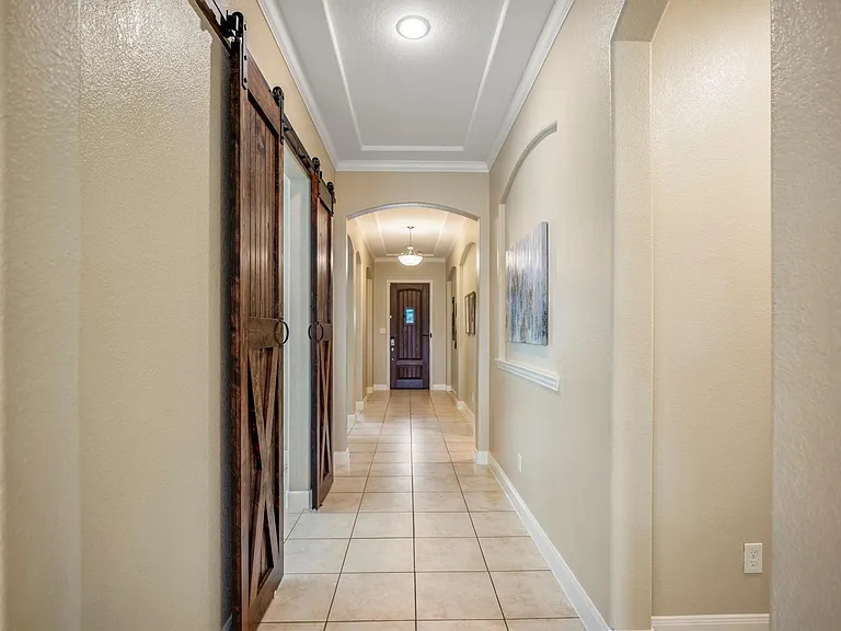 22310 Taren Ct — Photo 5