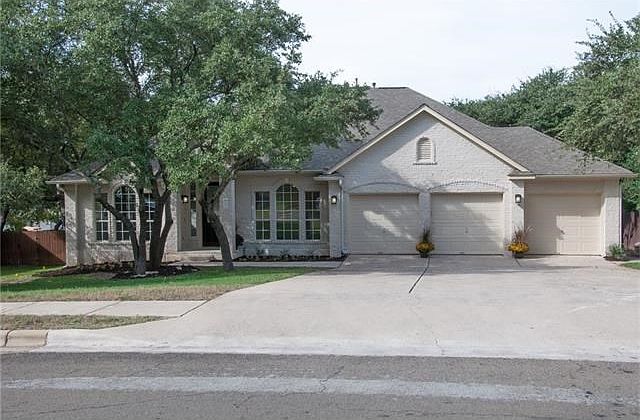 Great curb appeal