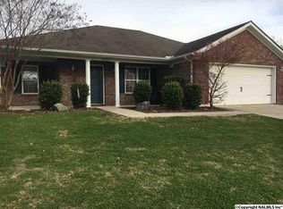 18380 Whitetail Ln, Athens, AL 35613