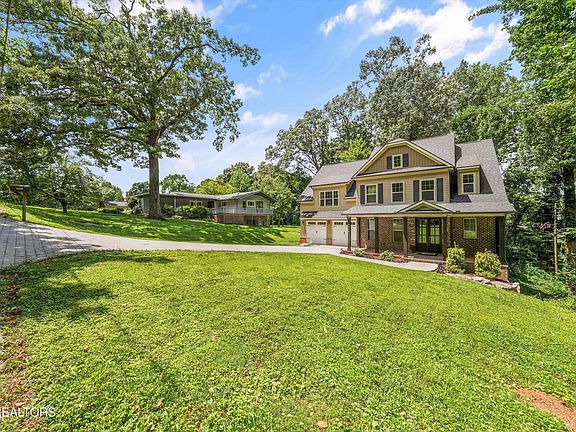 3rd image of 5513 Pinellas Dr